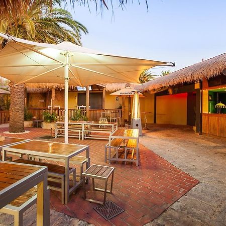 Leisure Inn Hotel Rockingham Bagian luar foto